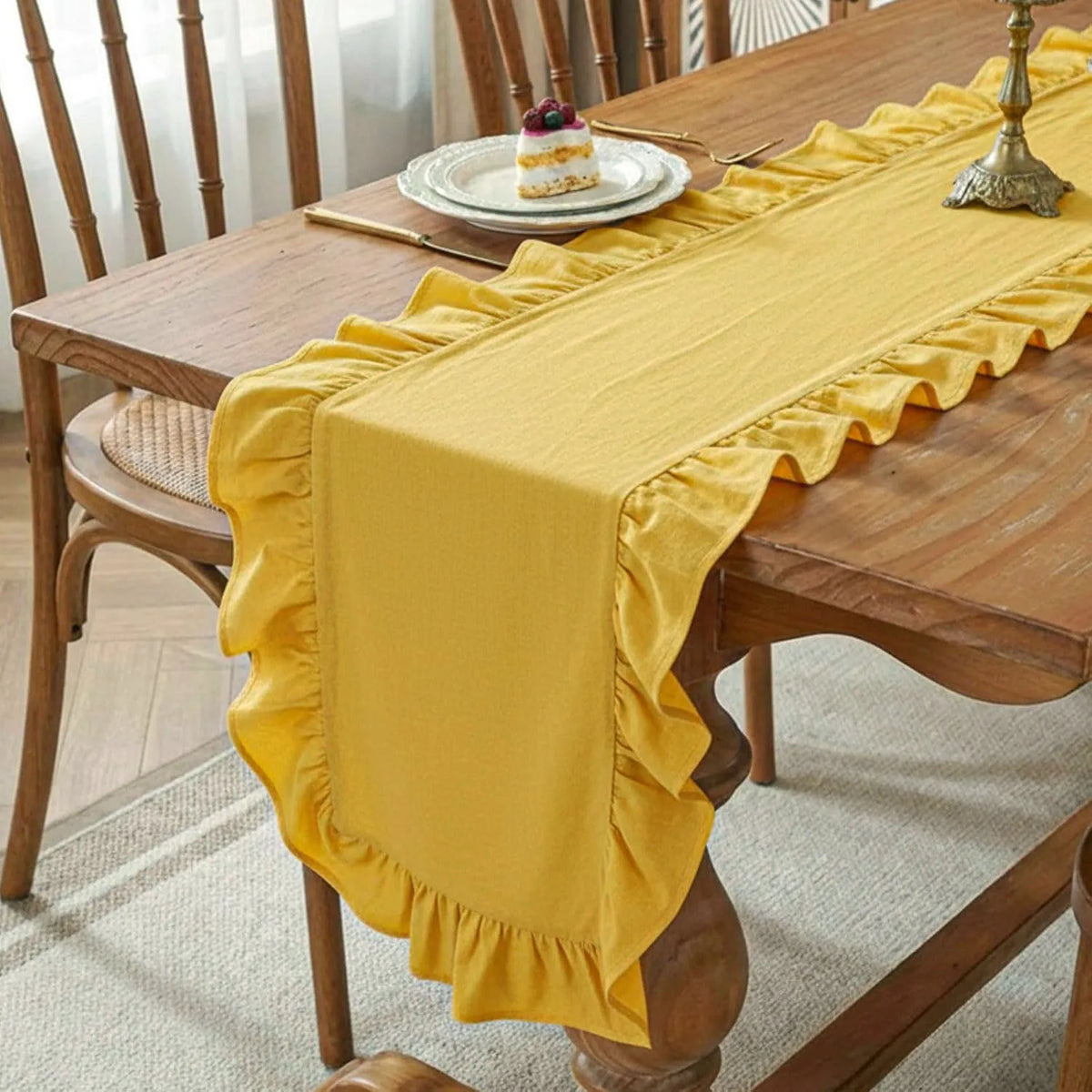 Ruffle Table Runner 100% Cotton Fabric Farmhouse Rustic Ruffled Edge Table Runner Wedding Decor for Christmas Holiday Baby Sh