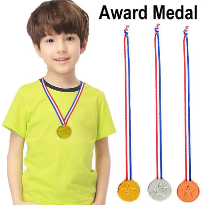 10/20Pcs Plastic Gold Winner Award Medals Kids Birthday Party Favors Sports Game Prize Toys Soccer Football Party Pinata Fill