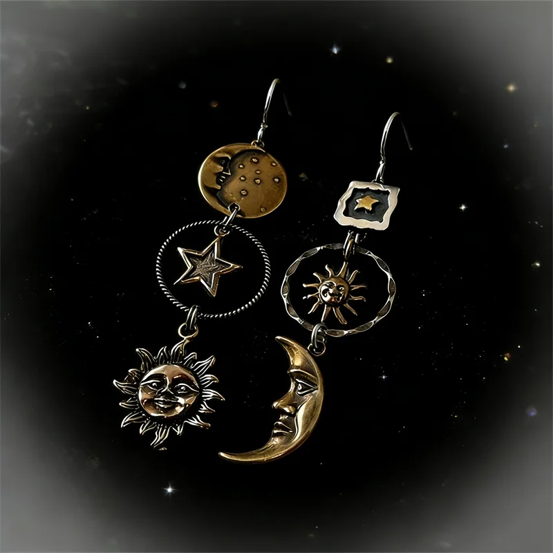 Vintage Free People Face Sun Moon Pendant Earrings Women's Creative Design Asymmetric Earrings Party Retro Jewelry