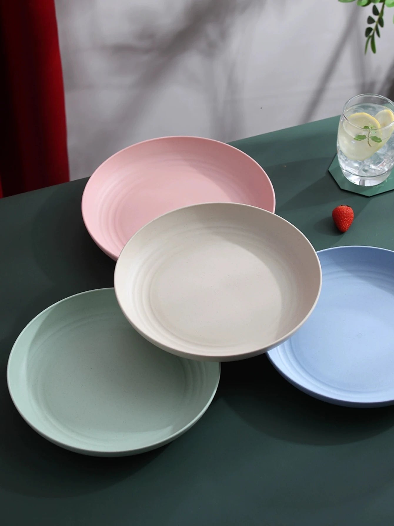 4Pcs Lightweight Wheat Straw Plates Unbreakable Reusable Dinner Dishes Plates Set Dishwasher & Microwave Safe - 4 Pieces Smal