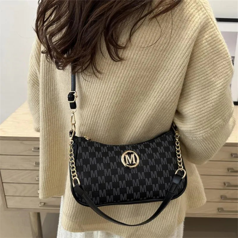 Vintage Style Handbag Crossbody Bag, Gold Letter 'M' Design Pu Leather Shoulder Messenger Bag, Synthetic Leather Tote Bag, Pu