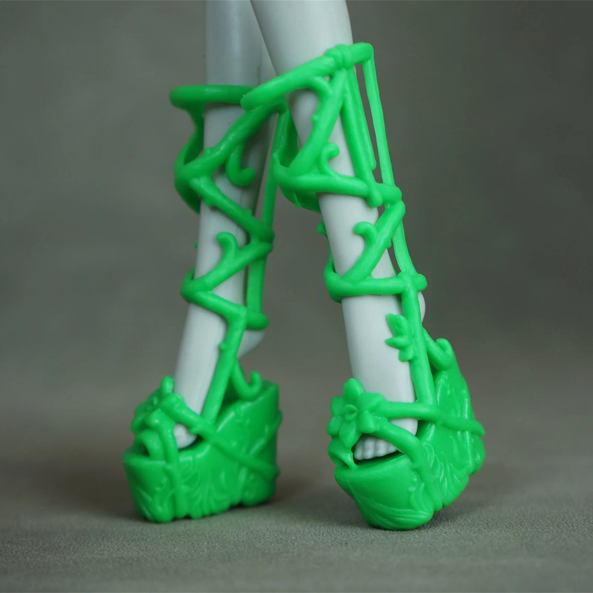 1/6 Monster Doll Boots Sandals Original Doll Shoes Unique Personality Toy Accessories for Collectible Figures - Lime Green (S