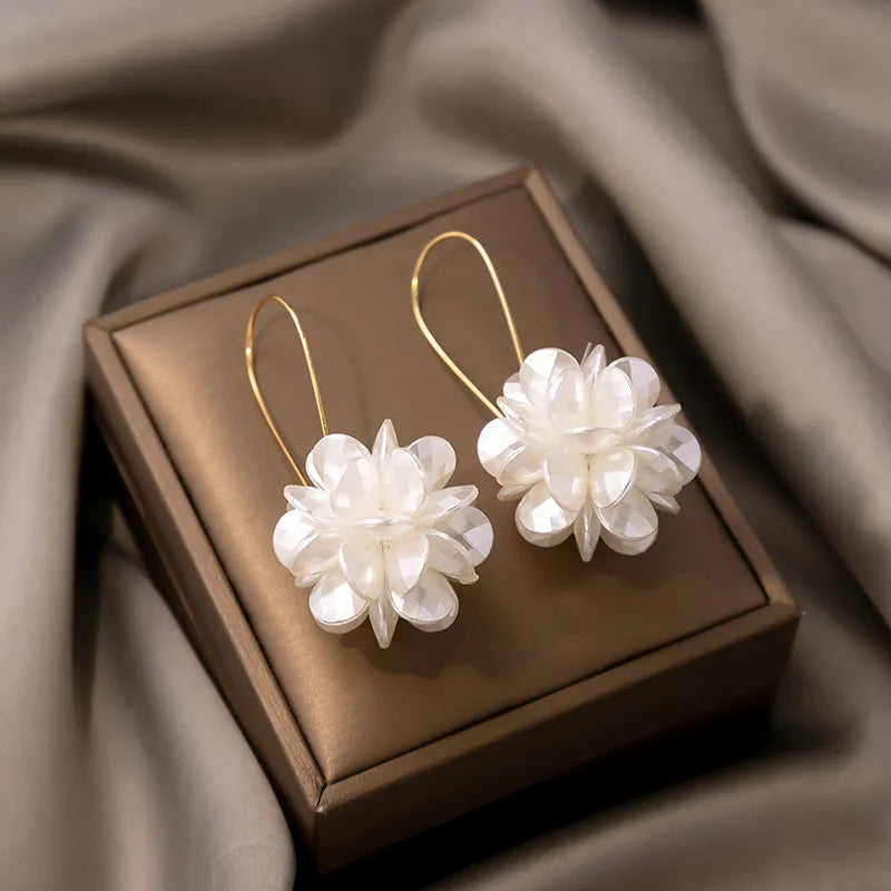 2PC Women's Fashion Trend DIY Pearl Petal Ball Earrings Outdoor Travel Carnival Banquet Party Holiday Dressing Gifts - 7238