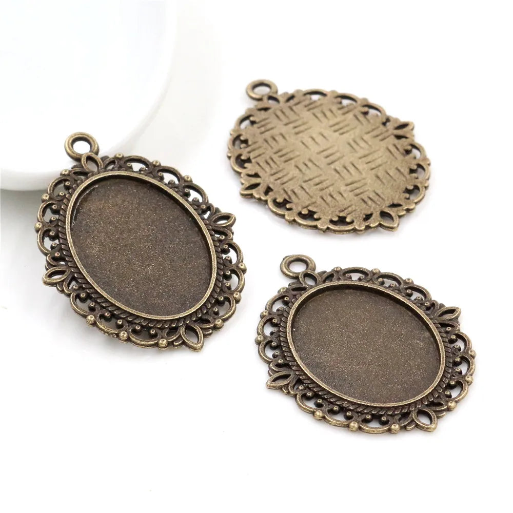 10pcs 18x25mm Inner Size 9 Colors Vintage Style Cameo Cabochon Base Setting Pendant necklace findings - Bronze