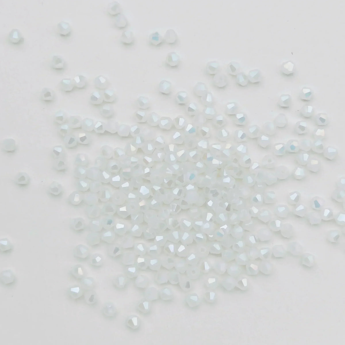 100PCS 4MM Shiny Faceted Austria Crystal Beads Bicone Beads Loose Spacer Beads for Jewelry Making DIY Bracelet Necklace Penda