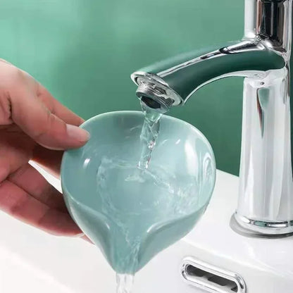 1pcs Drain Soap Holder Leaf Shape Soap Box Suction Cup Tray Drying Rack for Shower Sponge Container Kitchen Bathroom Accessor
