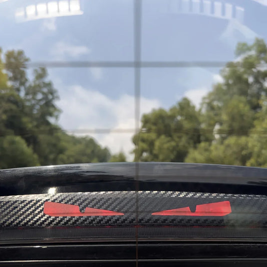 Monster Eyes Car Rear Light Sticker - Cartoon Devil Eyes Tail Light Decal, Carbon Fiber Pattern, Transparent Night Projection