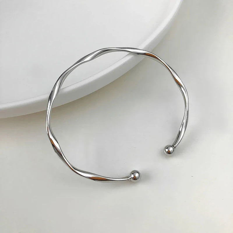 Silver Color Open Cuff for Women Twist Curved Bracelets Punk Fashion Female Metal Wrist Jewelry pulseras mujer 2023 new
