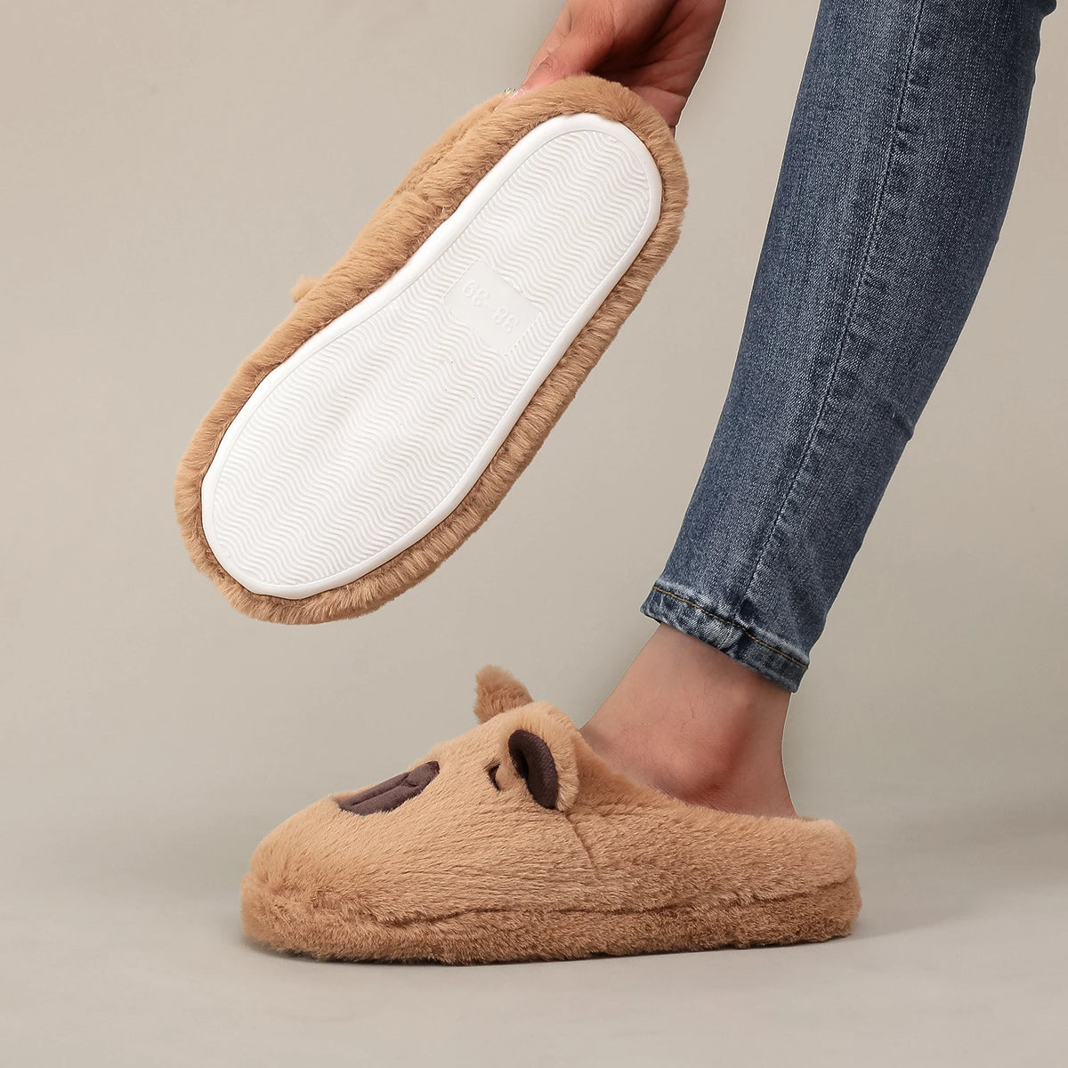Brown Plush Capybara Slippers, Furry Indoor Slippers, Soft Non-Slip Home Slippers, Cozy Warm Slippers for Men and Women, Cute