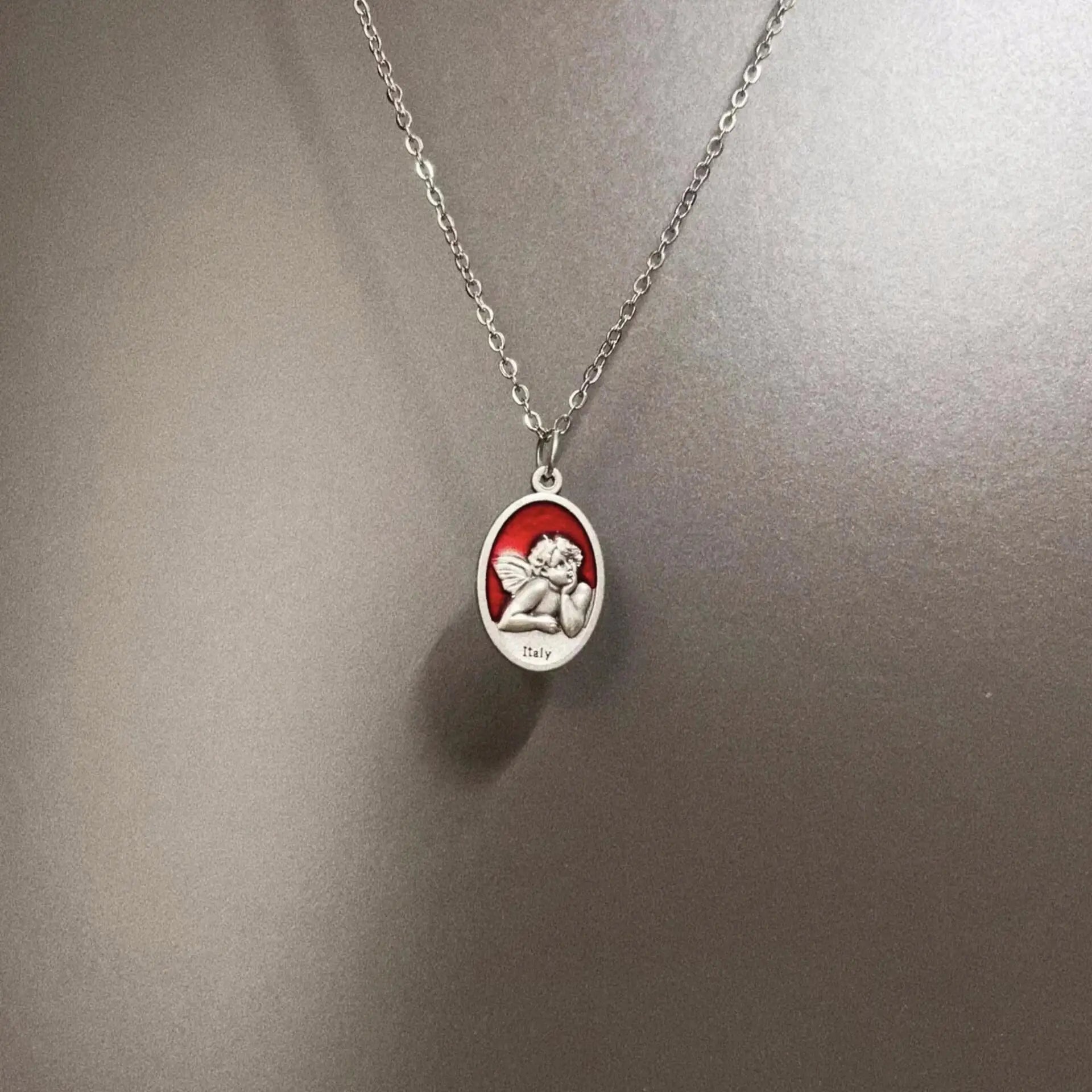 Vintage Temperament Sliver Color Double-sided Little Angel Fairy Relief Oval Pendant Necklace for Women Men Collar Chain Jewe