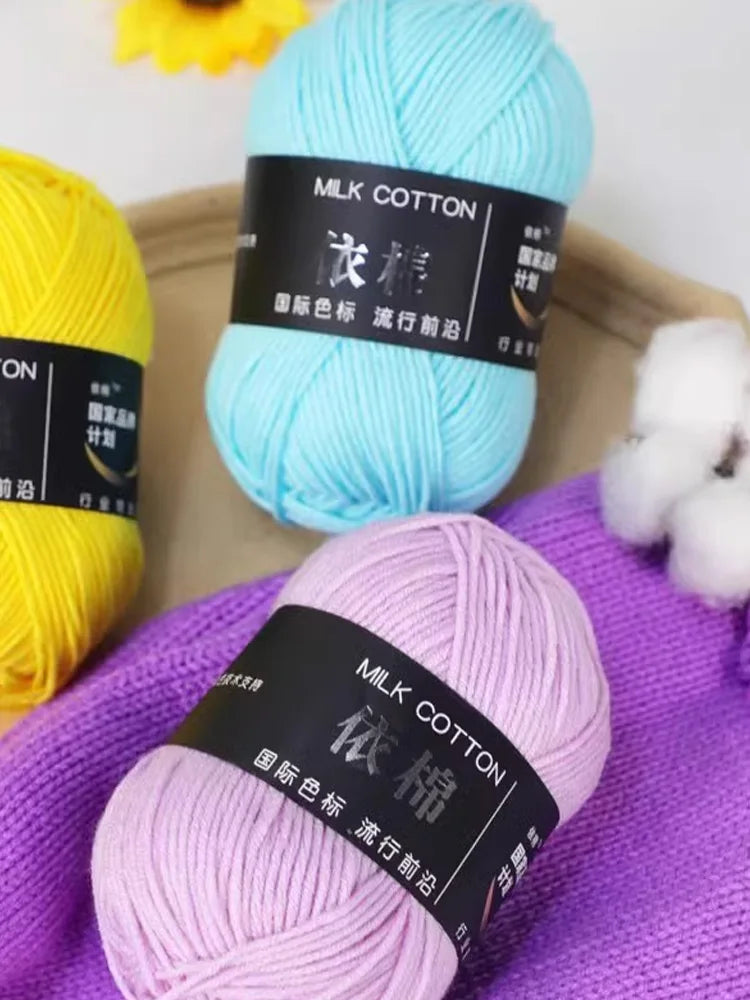 Crochet Milk Cotton Yarn, 50g 4ply Knitting Yarn, Soft Yarn for Sweaters, Scarves, Hats, DIY Craft Projects, Cozy Crochet Thr