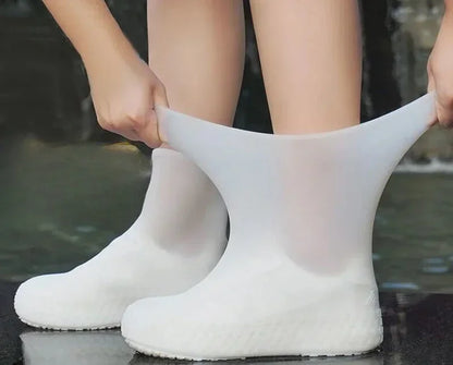 1 Pair Silicone WaterProof Shoe Covers Lip-resistant Rubber Rain Boot Rain Gear Overshoes Accessories for Outdoor Rainy Day -