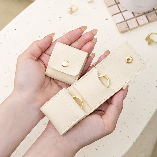 Fashion Velvet Jewelry Display Bag Container Foldable Necklace Ring Packing Bag Storage Case Earrings Organizer Jewelry Packi