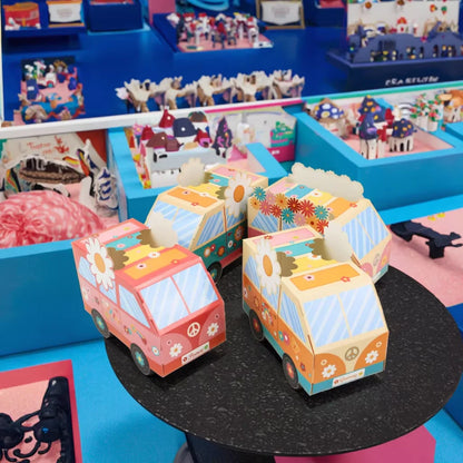 12/24Pcs Groovy Party Favor Boxes Groovy Hippie Peace Bus Centerpiece Birthday Party Decorations Gift Box
