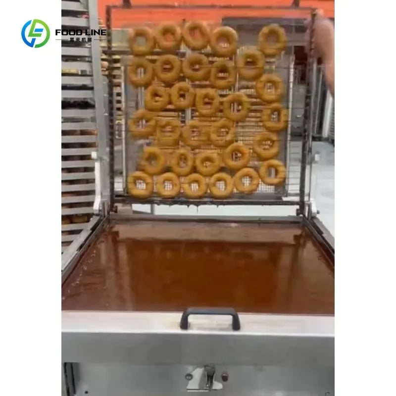 Customized Commercial Home Chocolate Glazer Donut Chocolate Coating Icer Decorated Donuts Icing Machine For Iced Donuts