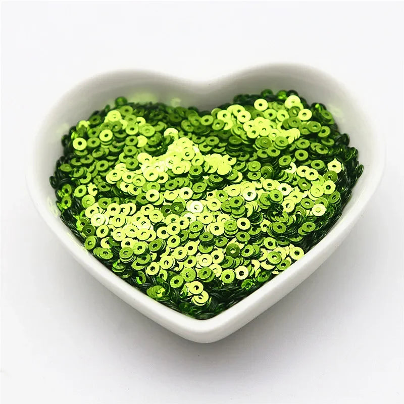 10g Solid Color Sequins Flat Round Pvc Clothing and Shoes Accessories DIY Hand-embroidered Flat Pieces 3mm 4mm 5mm 6mm - ligh
