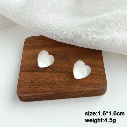 Pure White Women's Dangle Earrings Blooming Flower Acrylic Enamel Butterfly Imitation Pearl Heart Hanging Earrings Elegant Br