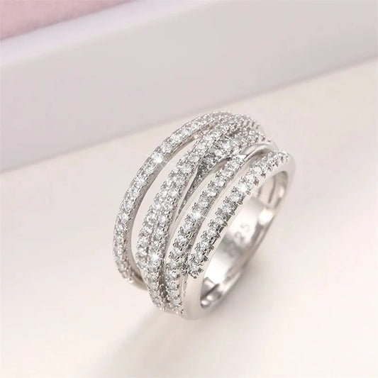 Huajie Inlaid Brilliant Zircon Annular Design Women's Rings Elegant Delicate Wedding Party Female Ring Shining Jewelry Trendy