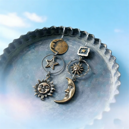 Vintage Free People Face Sun Moon Pendant Earrings Women's Creative Design Asymmetric Earrings Party Retro Jewelry