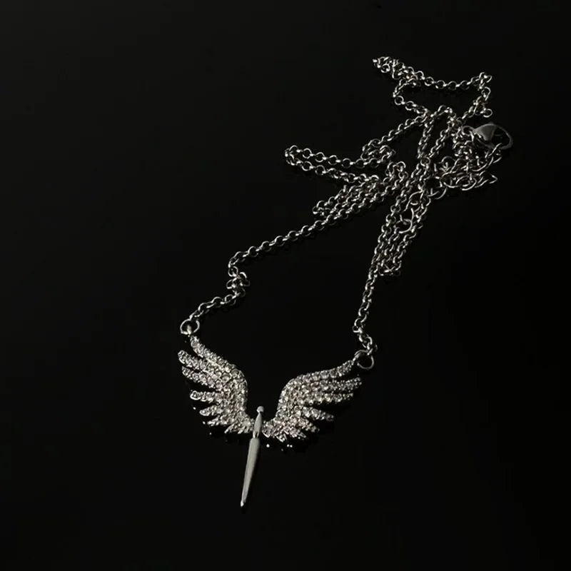 Angel Wings Pendant Necklace for Men Unisex Hip Hop Gothic Punk Clavicle Chain Trendy Classic Gold Silver Neck Jewelry Gift