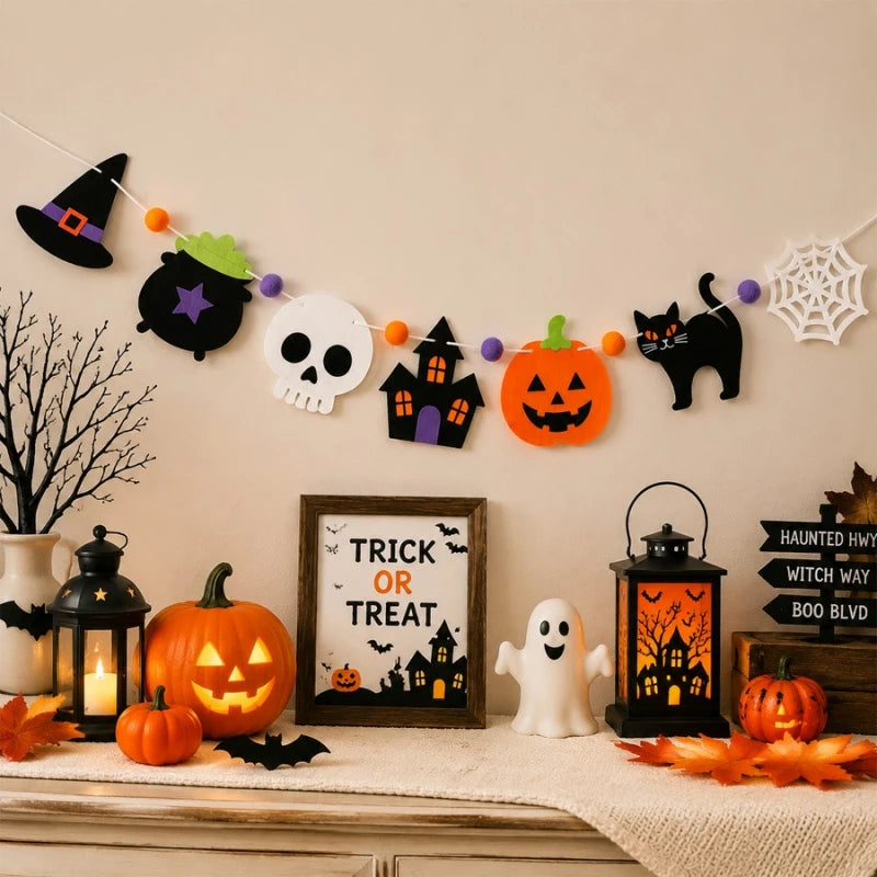 Halloween Felt Banner Garland Assorted Styles Hanging Bunting Flags for Party Home Wall Fireplace Mantel Decoration Supplies