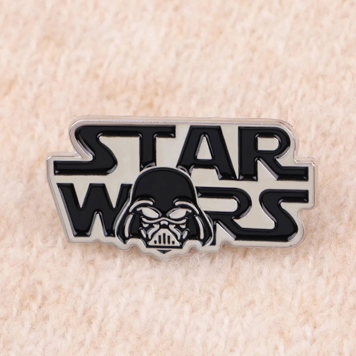 Vintage Enamel Pins Cool Robot Badge Sci-Fi Movie Lapel Pin for Jeans Cute Cartoon Pin for Backpacks Collectible Gift for Fan