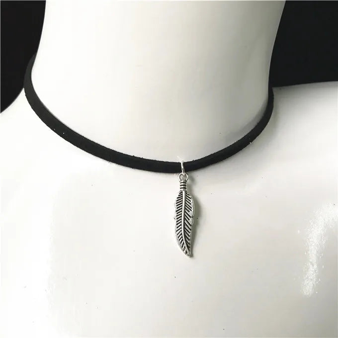 90's Inspired Gothic Lolita Punk Choker Necklace Black Velvet Suede Steampunk Torques Jewelry Statement Colar Christmas Gift 
