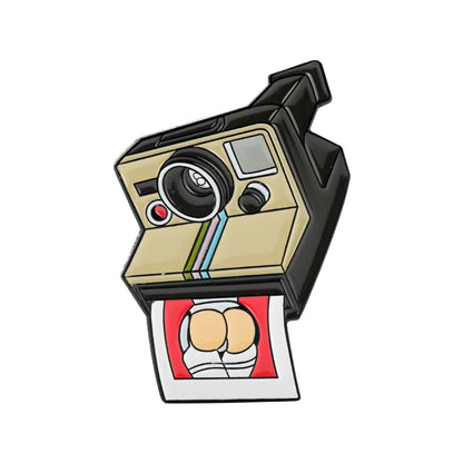 Vintage Camera Brooch Pins Funny Model Bottom Picture Enamel Badge Brooches Jewelry Bag Scarf Hat Accessories Gift Props - D-