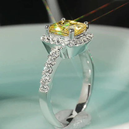 CAOSHI Graceful Wedding Ring Lady Bright Yellow Crystal Accessories for Women Fashion Aesthetic Jewelry for Engagement Party