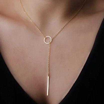 2025 New Fashion Necklace Design Ladies Fashion Simple Simple Metal Round Necklace Sales