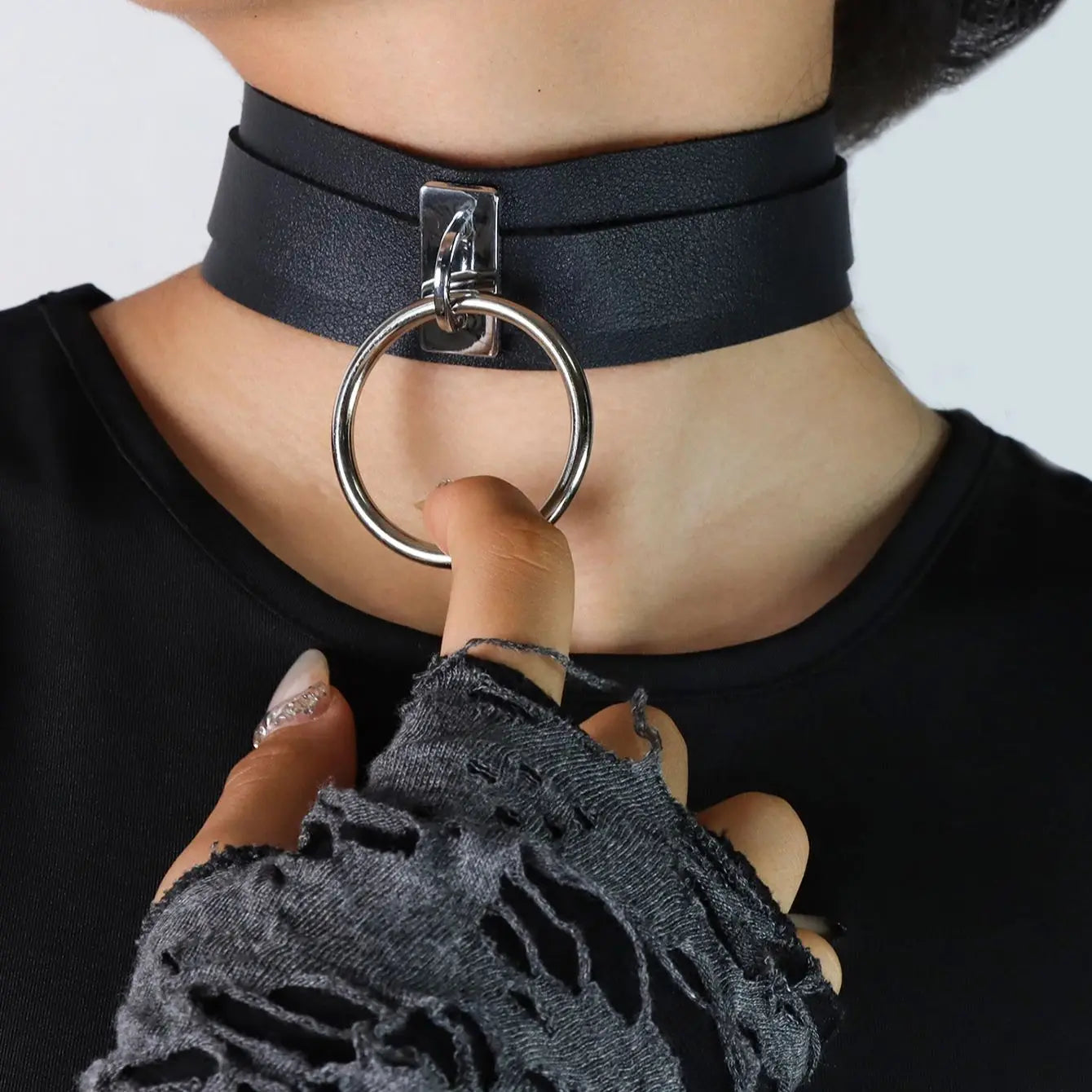 Goth Belts For Woman Sexy Neck Harness PU Leather Collar Wide Neck Strap Adjustable Belt Leather Harness Suspender