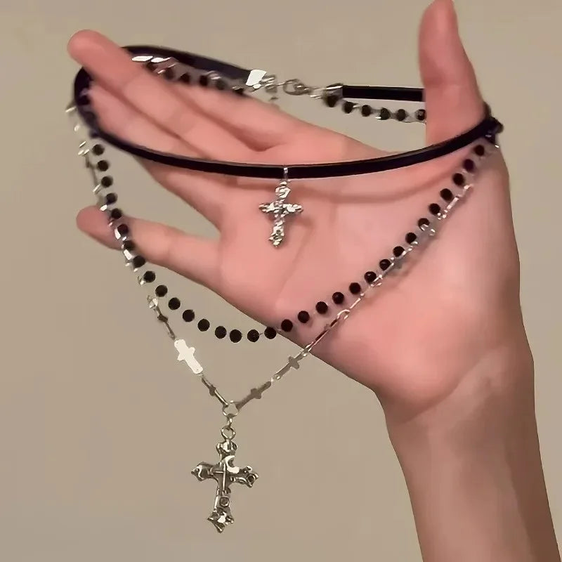 Punk Multi-Layer Cross Necklace Spicy Girl Y2K Vintage Beaded Long Cross Pendant Hip-pop Personalized Chain Long Necklace