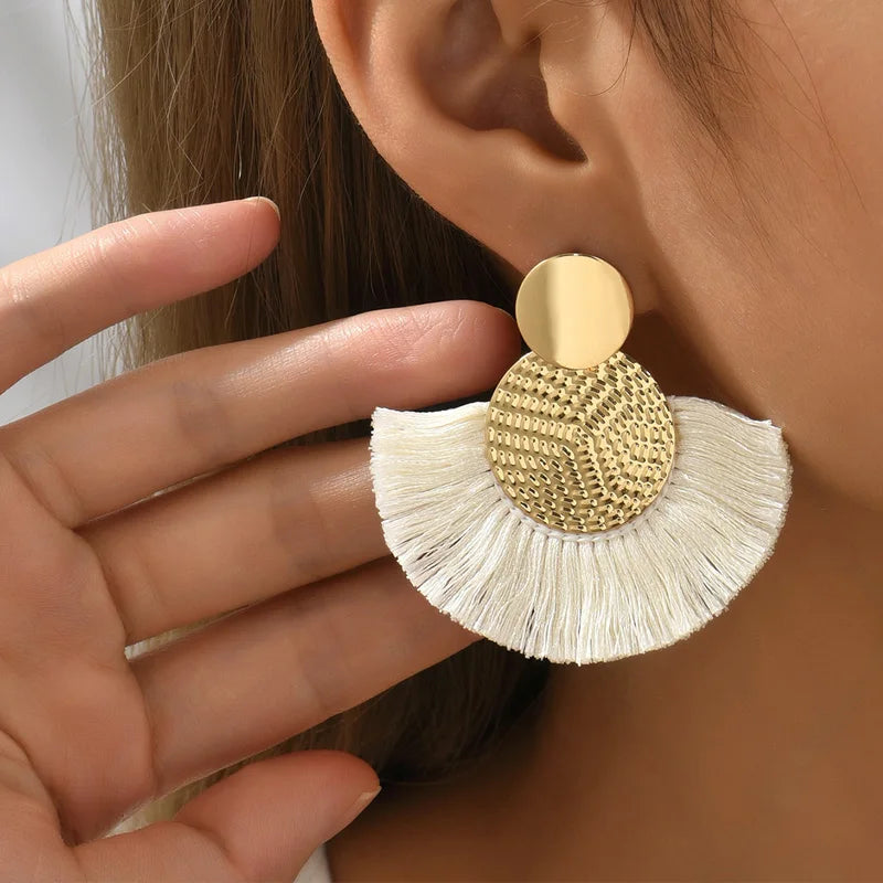 Fashion Bohemian Big Tassel Dangle White Fringe Female Earrings Drop Earrings for Women Statement Wedding Jewelry - white