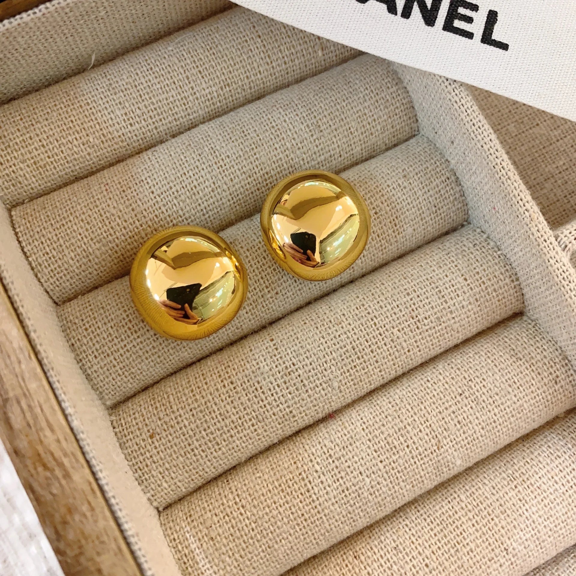 LATS Vintage Exaggerated Personality Semicircle Matte Stud Earrings for Women Temperament Jewelry Party Fashion Accessories G