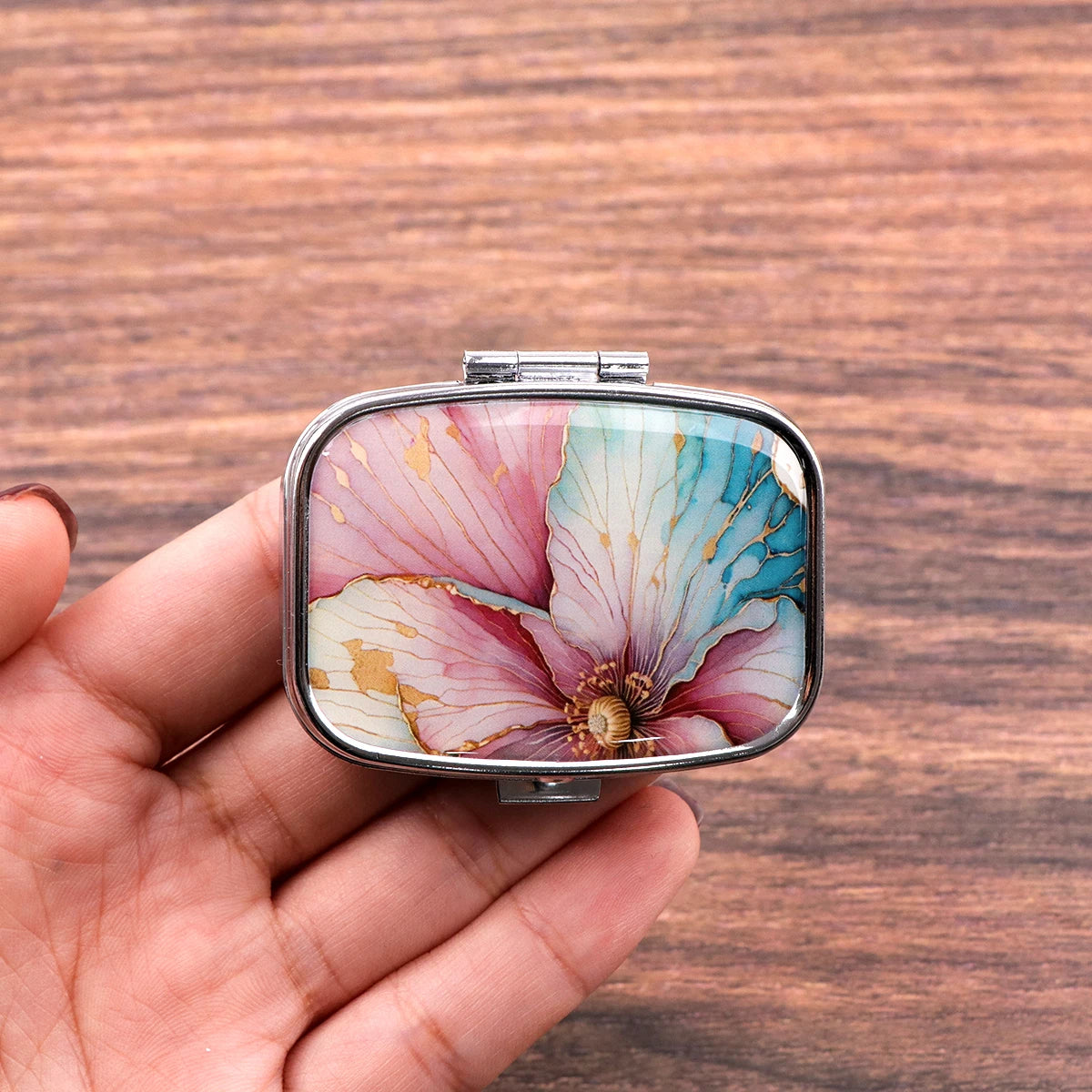 Van Gogh Art Mini Pill Box 2-Compartment Medicine Pill Organizer Household Portable Medicine Storage Box Travel Jwelery Gift 