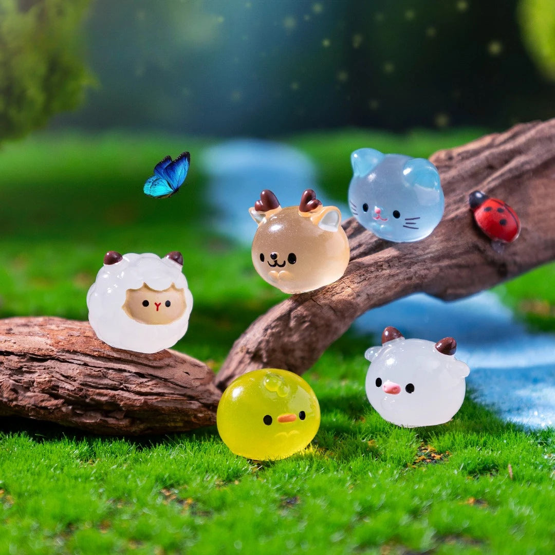 12/24/48pcs Luminous Mini Resin Animal Frog Tiger Figurine Glow in The Dark Miniature Figures Ornament Fairy Garden Accessori