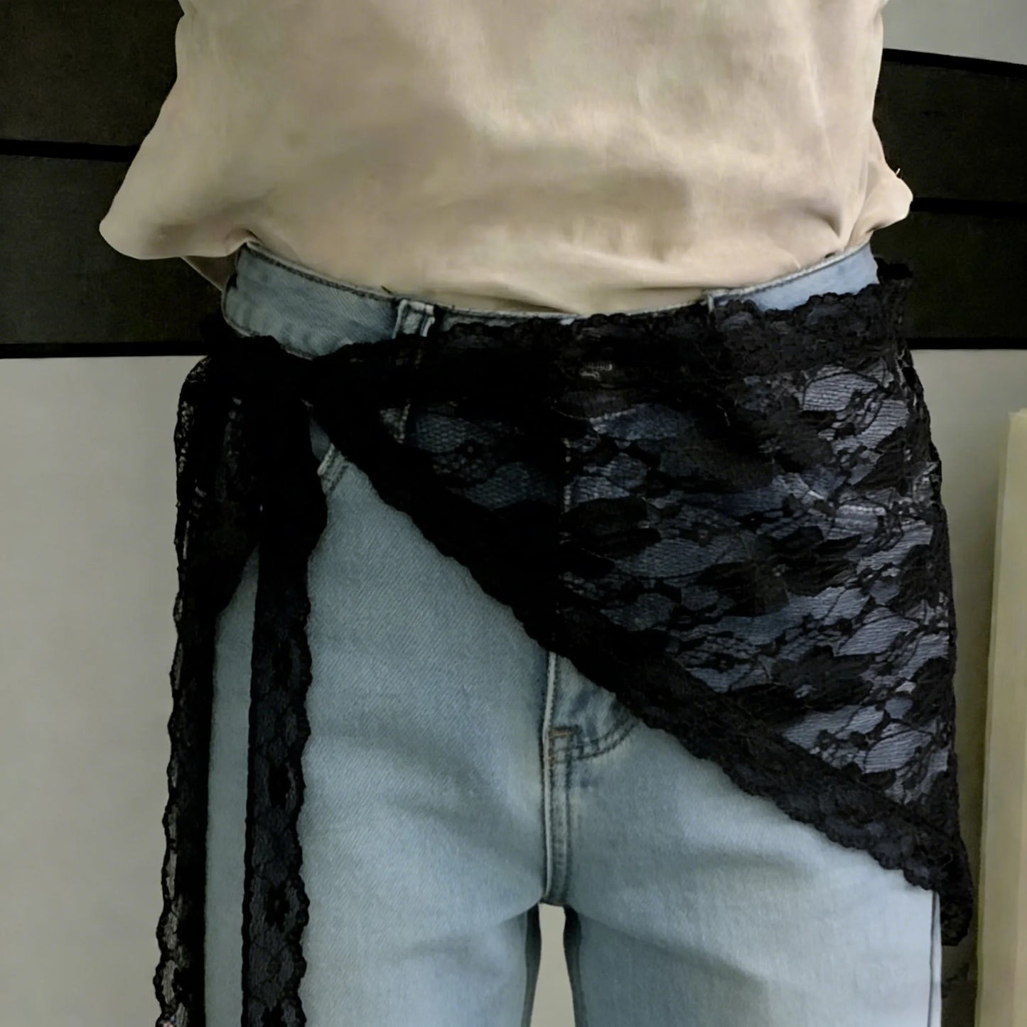 2025 ! Y2K Women Lace Tulle Bandage Skirt Stacked Lace Half Skirt Layering Small Butt Curtain Flower Triangle Hair Scarf - Ne