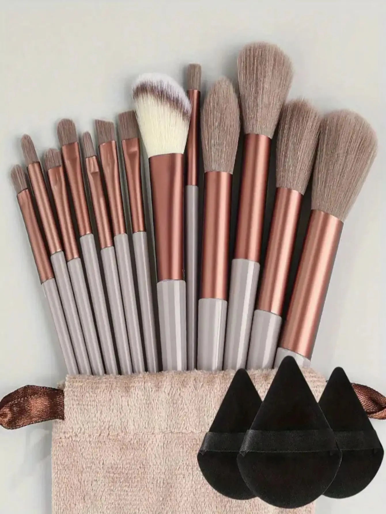 Makeup Brush Set Soft Fluffy Professiona Cosmetic Foundation Powder Eyeshadow Kabuki Blending Make Up Brush Beauty Tool Makeu