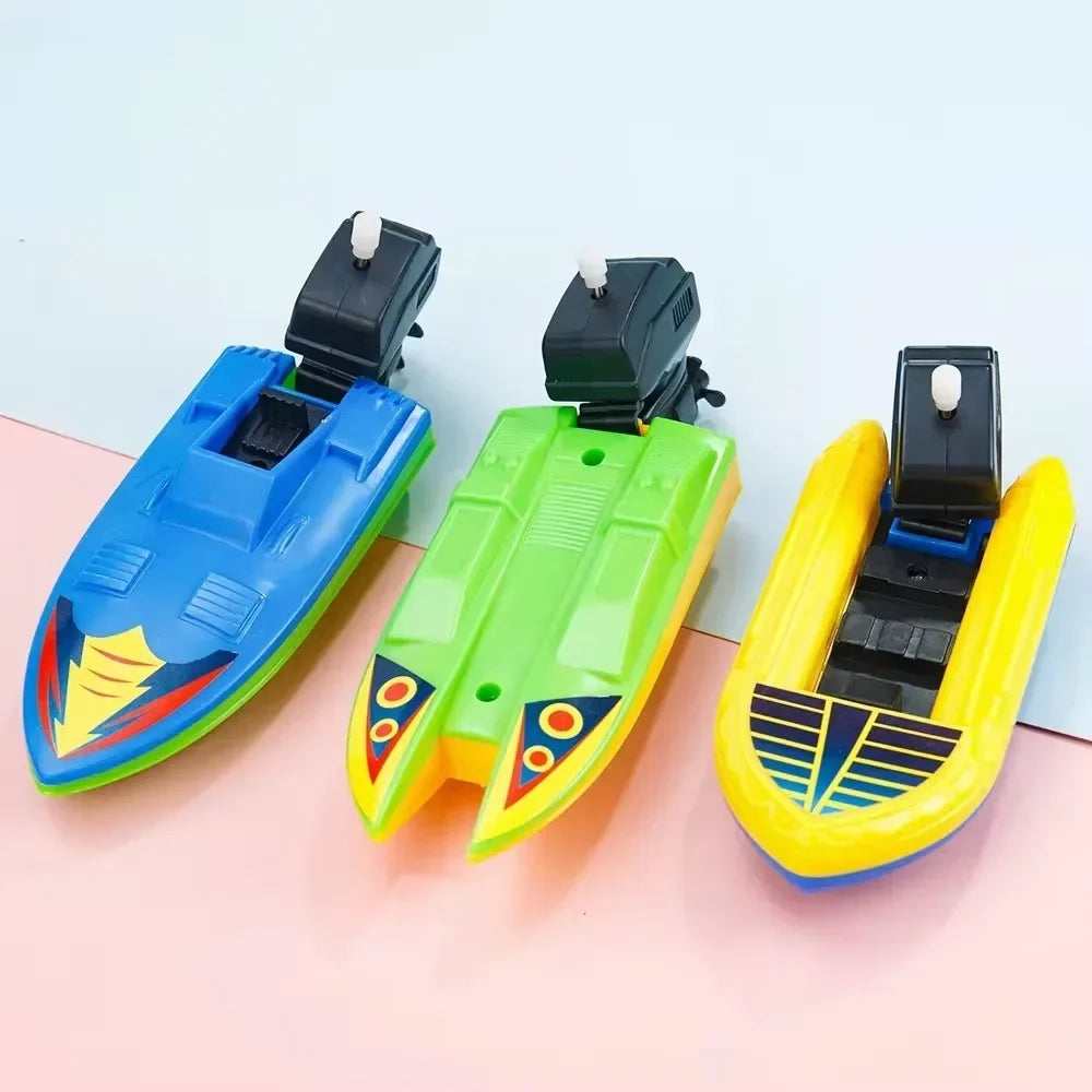 1pc Speed Boat Clockwork Toys Ship Wind Up Float In Water Kid Toys Classic Bathtub Shower Bath Toy for Children‘s Gift Boy To