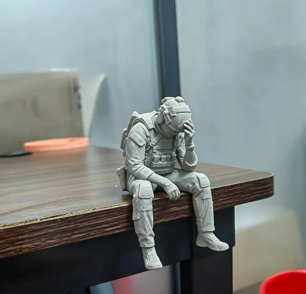 Military Style Sitting Soldier Figurine 3D Printed Miniature Tactical Gear Desk Ornaments Home Office Bookshelf Decor Craft G