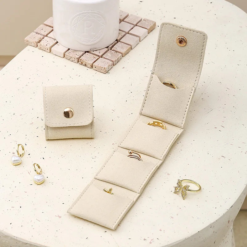 Fashion Velvet Jewelry Display Bag Container Foldable Necklace Ring Packing Bag Storage Case Earrings Organizer Jewelry Packi