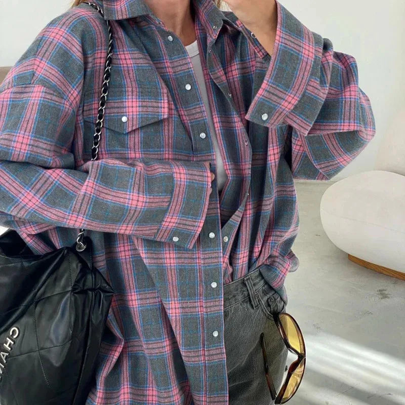 New Vintage Women Oversized Long Sleeve Plaid Shirt Blouse Tops Autumn Winter Button Down Loose Lapel Pocket Shirt Korean Sty