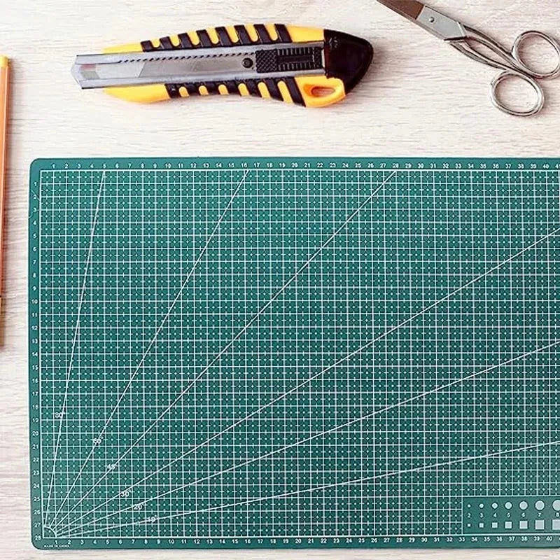 Durable A3 / A4 / A5 Multifunctional Cutting Mat Diy Handicraft Art Engraving Board Paper Carving Pad High Elasticity Toughne