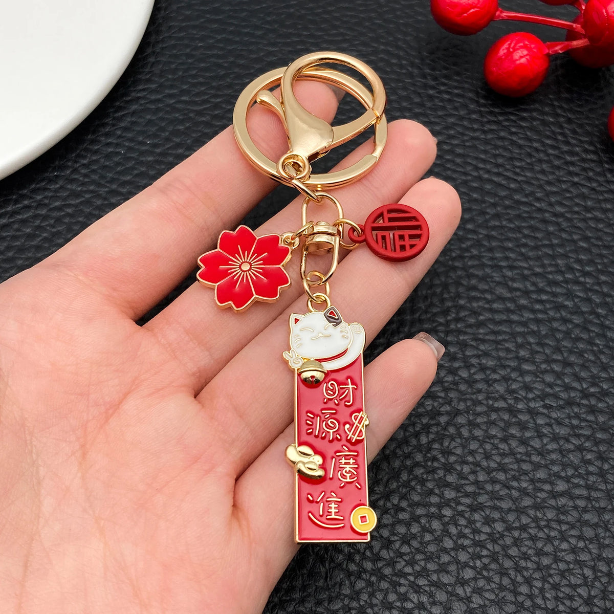 Gift Bag, Japanese Maneki-neko Keychain, Koi Fish Car Pendant, Alloy Lucky Charm, Cute Gift for Students, Creative Keychain G