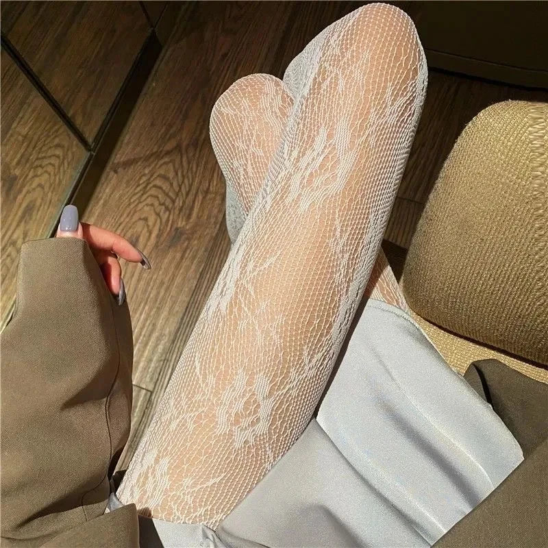 Classic Lolita Hollowed Out Lace Mesh Stockings Bottomed Pantyhose Hot Tights Japanese Lolita Retro Floral Rattan White Stock