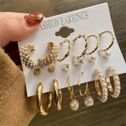 Fashion Geometric Hoop Earrings Set for Women Vintage Bohemian Pearl Gold Color Round Earring Punk Daily Wear Jewelry Gifts 2