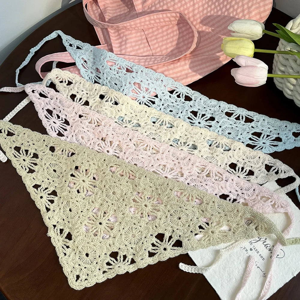 Fashion Knitted Headscarf Women French Pastoral Style Triangle Headband Handmade Crochet Headband Towel Retro Flower Headscar