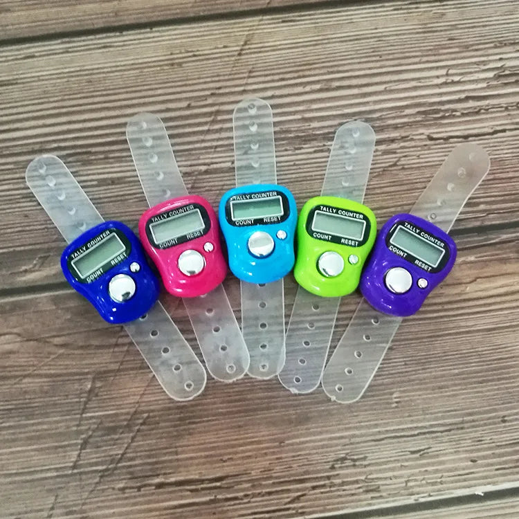 2Pcs Electronic Finger Ring Counter Mini Digital Tally Clicker Knitting Row Stroke Counting Tool
