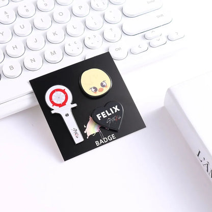 Stray kids mini brooch decoration accessories three piece set SKZOO mini animal bag clothing personalized decoration brooch -