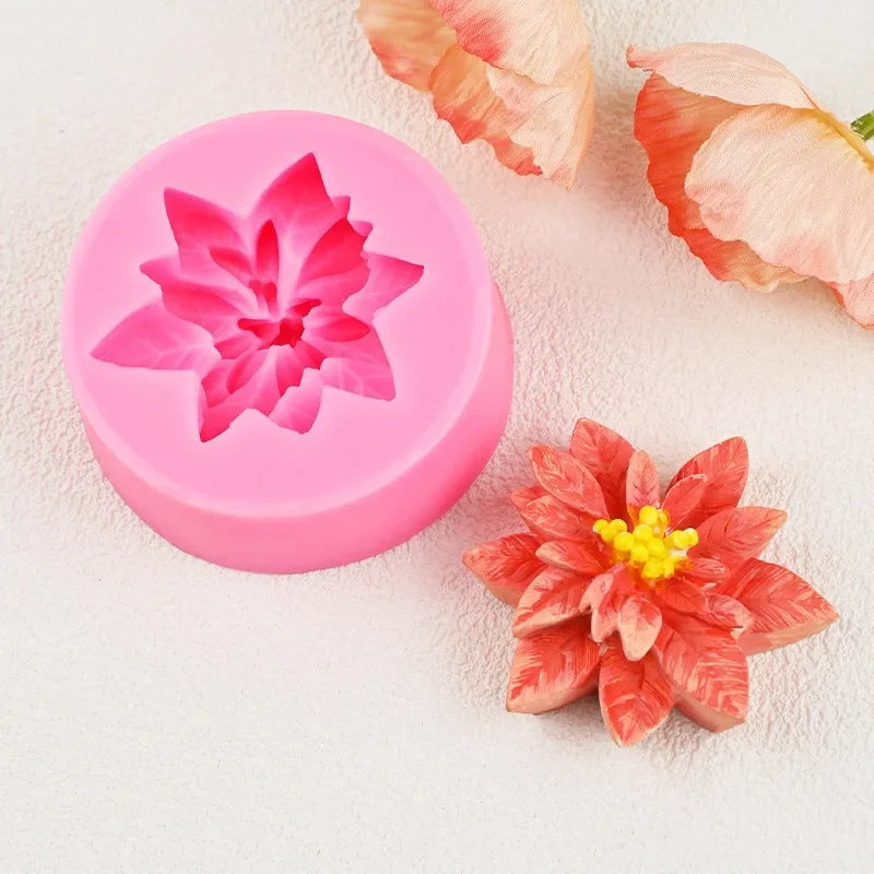 3D Holly Leaf Silicone Mold Cake Baking Christmas Decoration Chocolate Soap Red Fruit Flower Fondant Mould Kitchen Baking Too